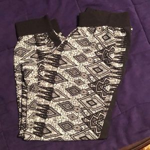 Used: Vanilla Star jogger pant (not sweatpants)